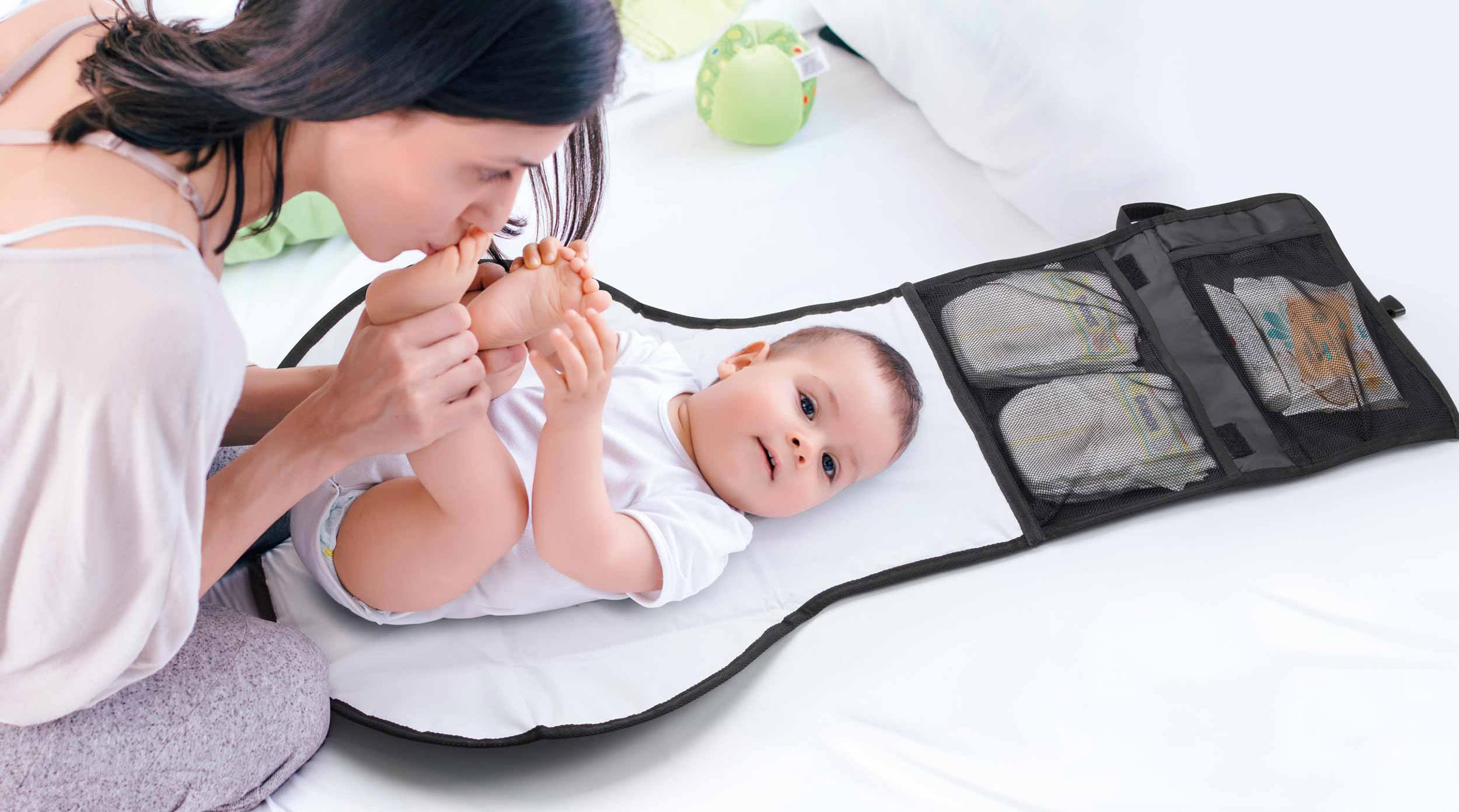 With this portable changer you will change your child's diaper no matter the place