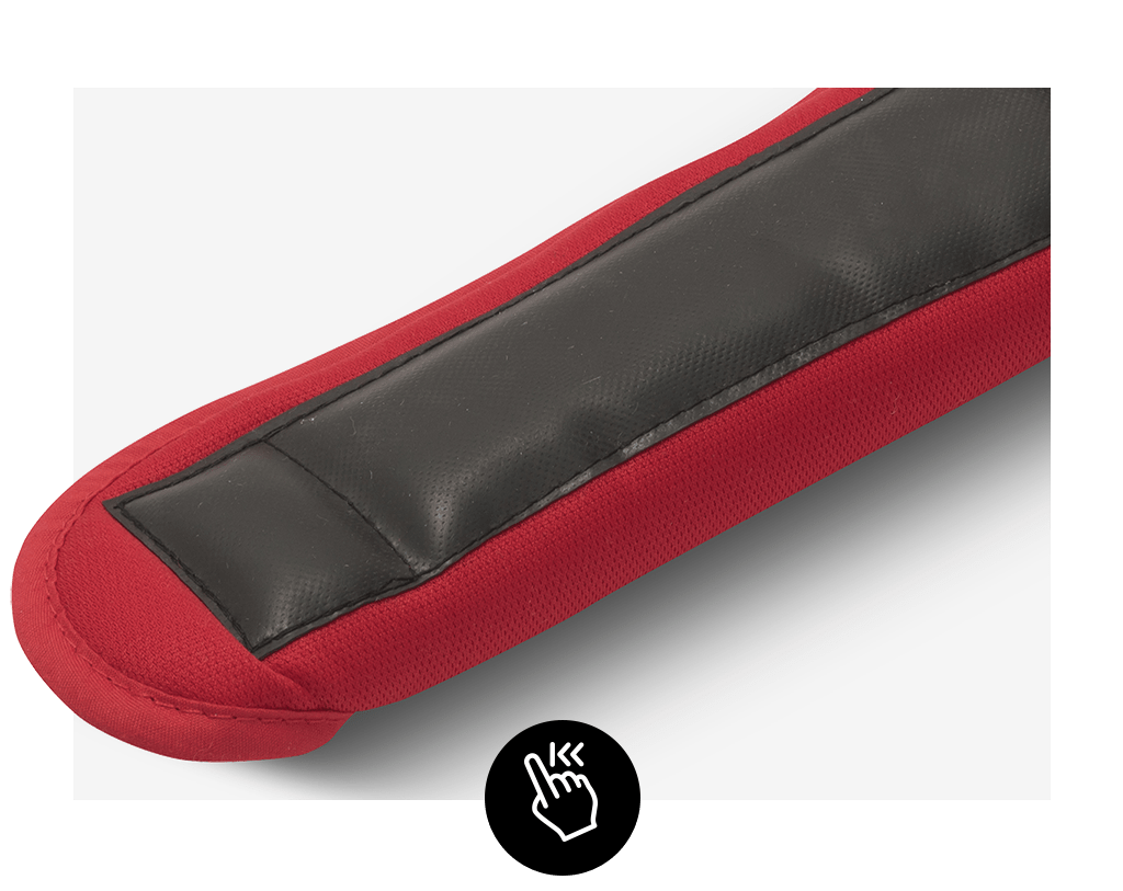 The Babypack harness pads feature an anti-sliding rear surface